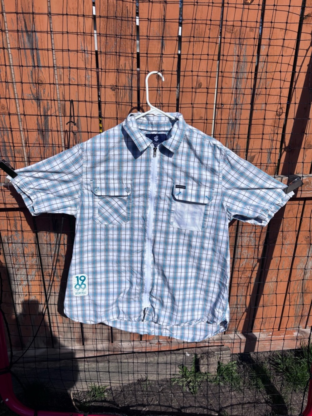 Rocawear White and Light Blue Plaid Zip-Up Shirt